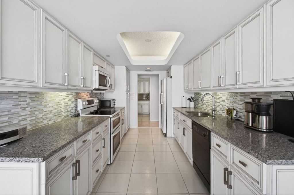 3210 S Ocean Boulevard, Unit 704, Highland Beach, FL 33487 Photo
