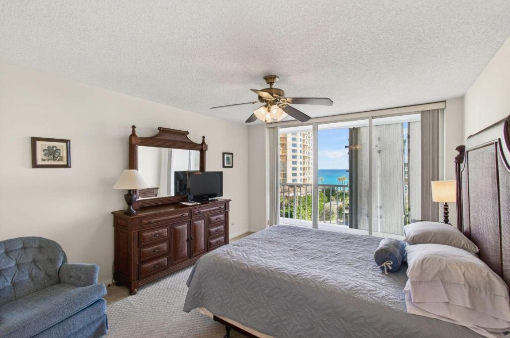 3210 S Ocean Boulevard, Unit 704, Highland Beach, FL 33487 Photo