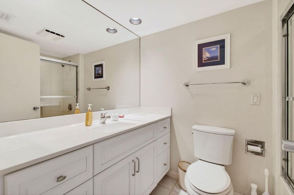 3210 S Ocean Boulevard, Unit 704, Highland Beach, FL 33487 Photo