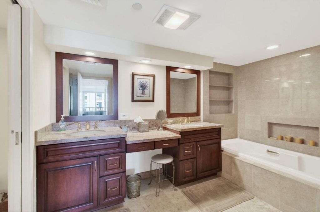 3210 S Ocean Boulevard, Unit 704, Highland Beach, FL 33487 Photo