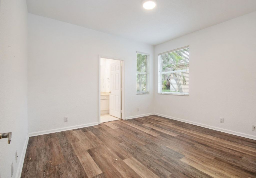 2466 Bay Isle Court, Unit 2466, Weston, FL 33327 Photo