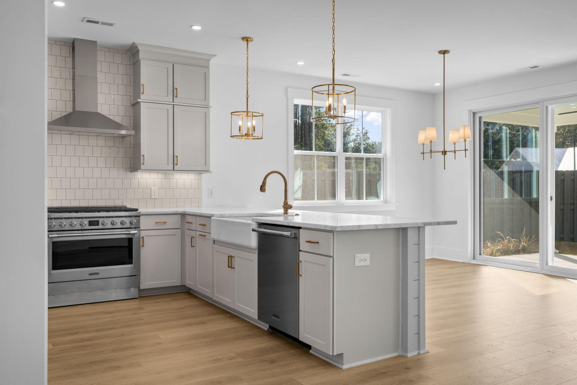 400 Oak Hammock Court Photo 12