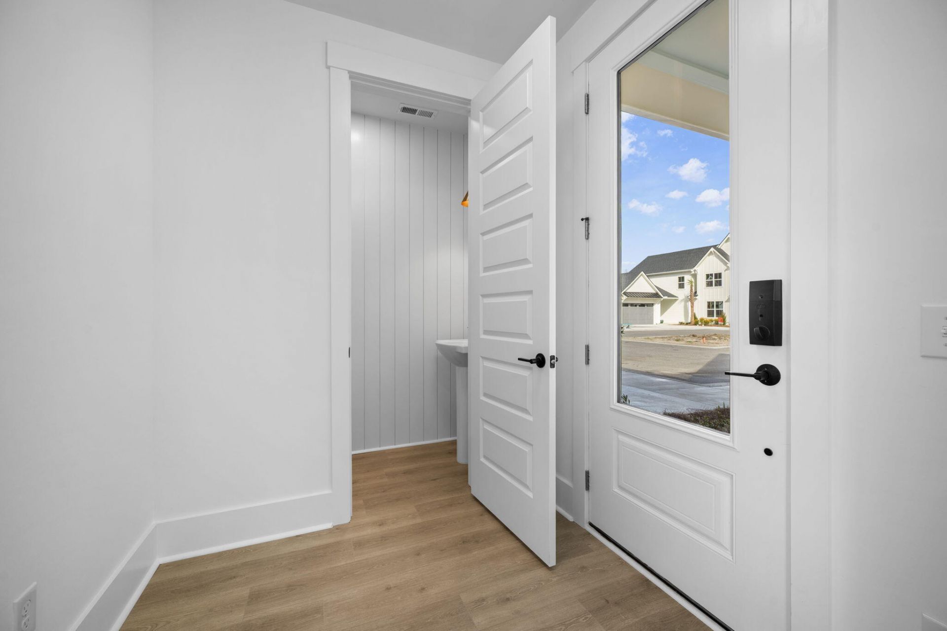 400 Oak Hammock Court Photo 13