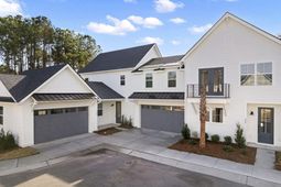 400 Oak Hammock Court photo 4