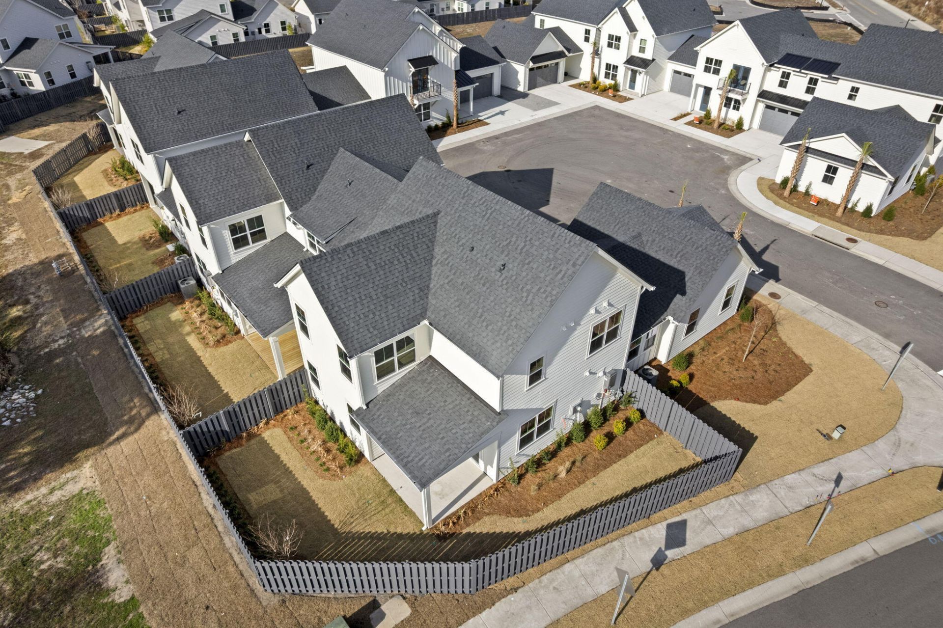 400 Oak Hammock Court Photo 8