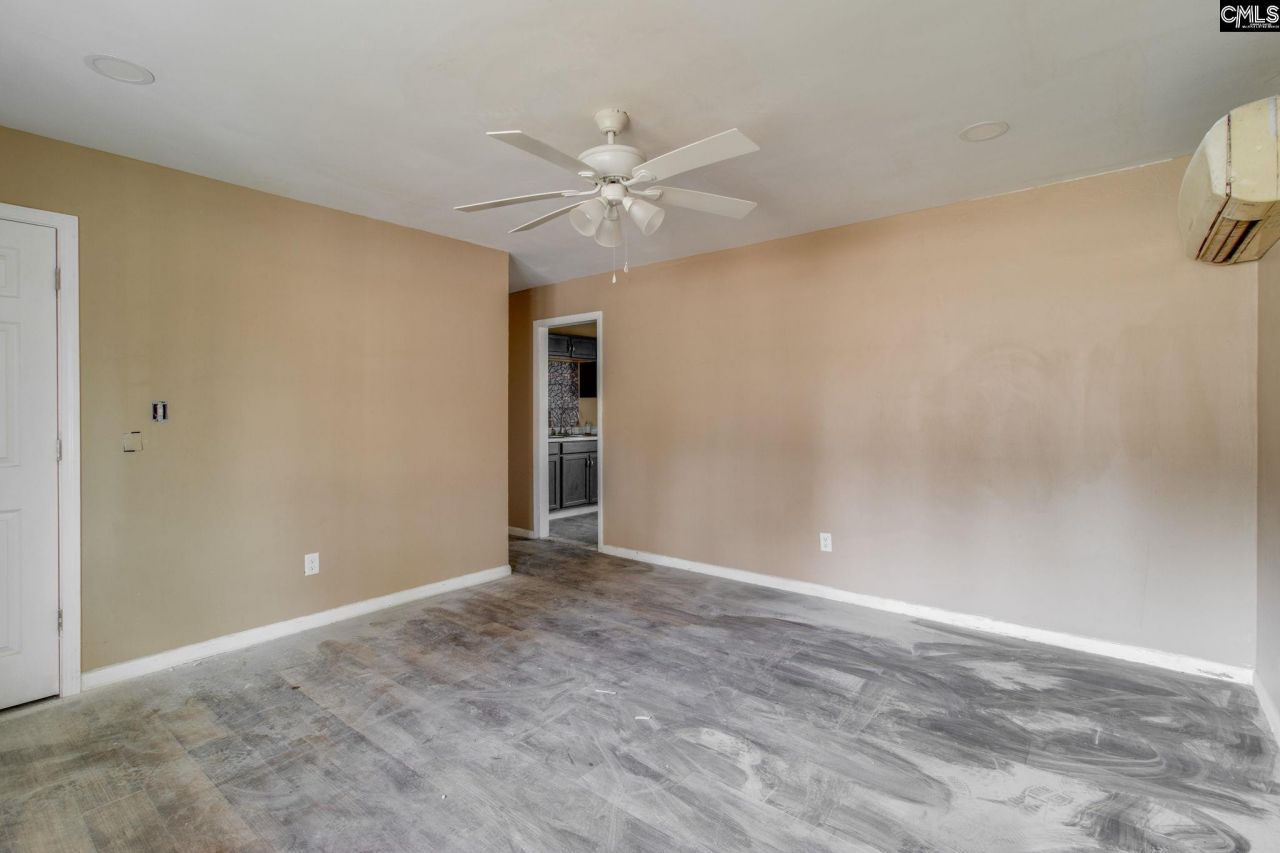 4517 Bluff Road Photo 4