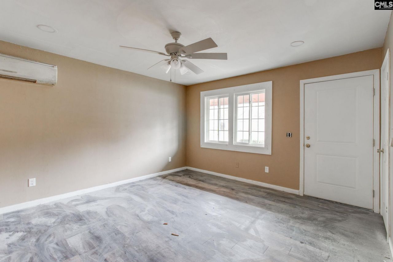 4517 Bluff Road Photo 6