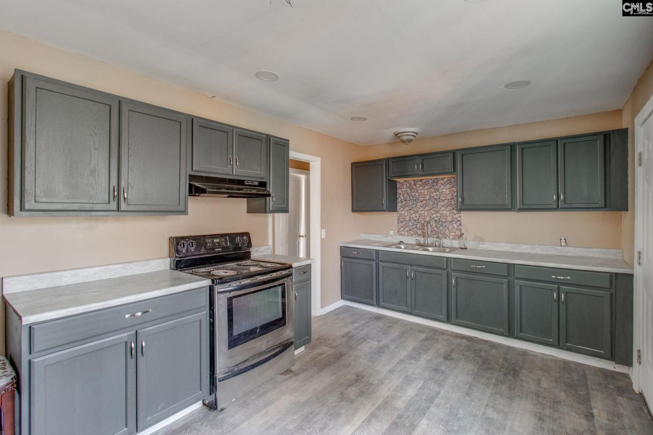 4517 Bluff Road Photo 9