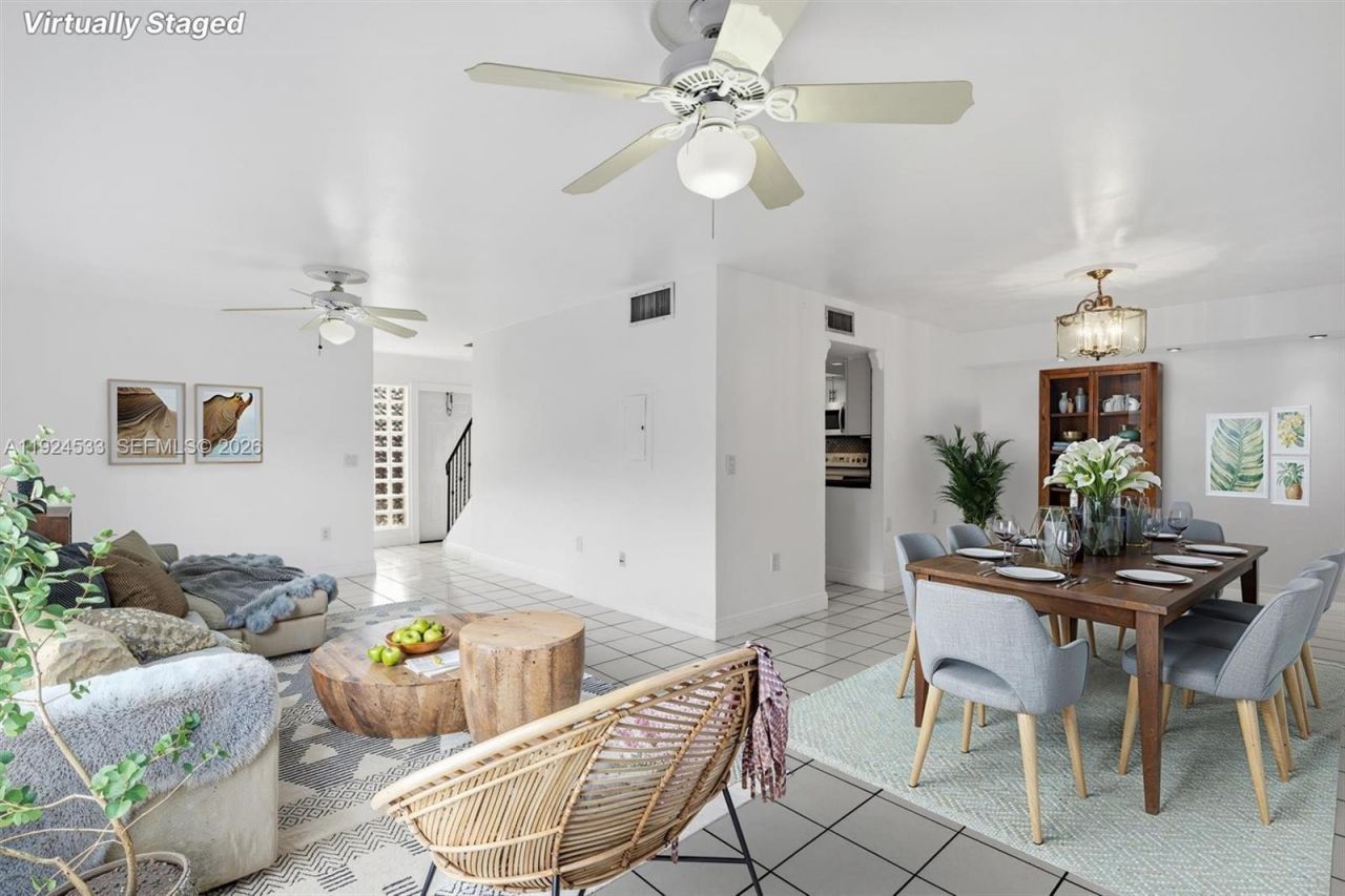 8450 SW 154th Cir Ct, Unit 204, Miami, FL 33193 Photo