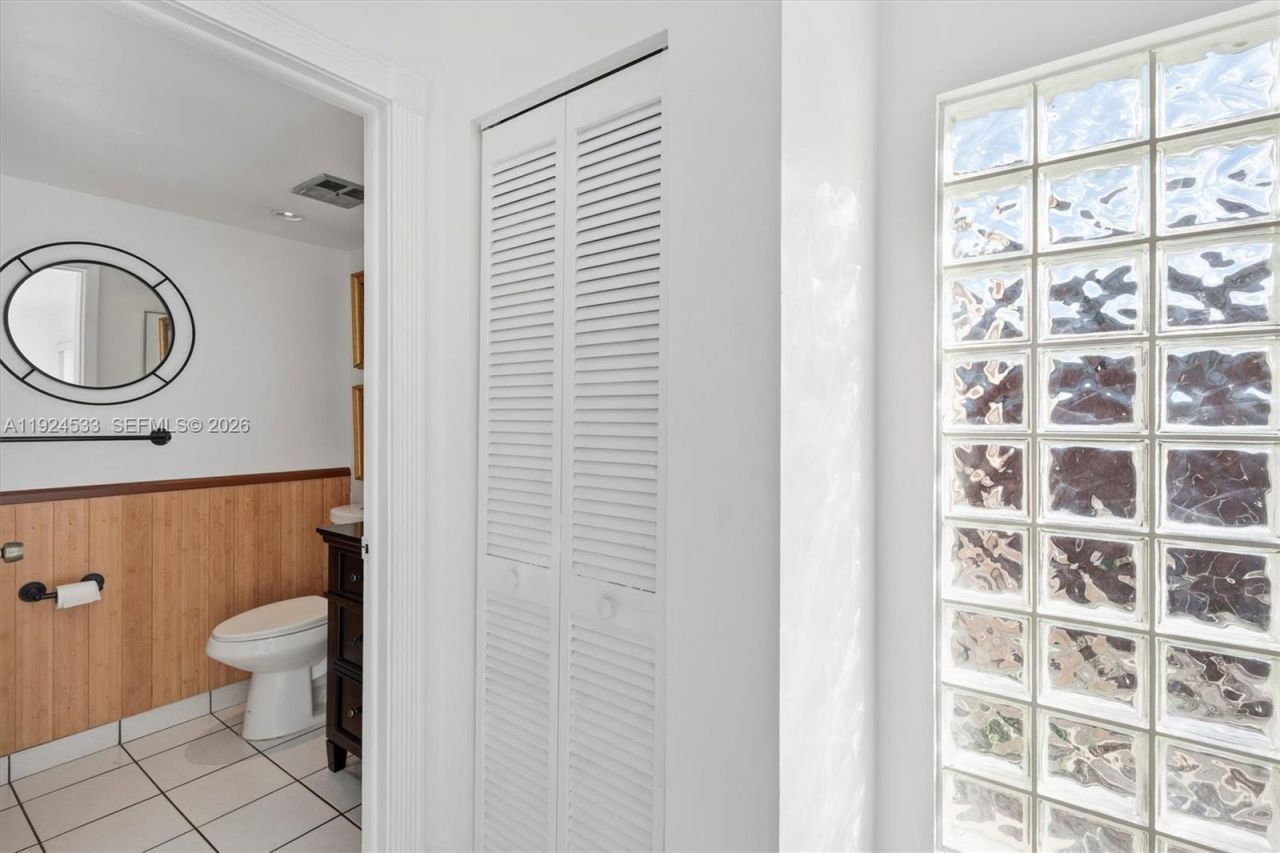 8450 SW 154th Cir Ct, Unit 204, Miami, FL 33193 Photo