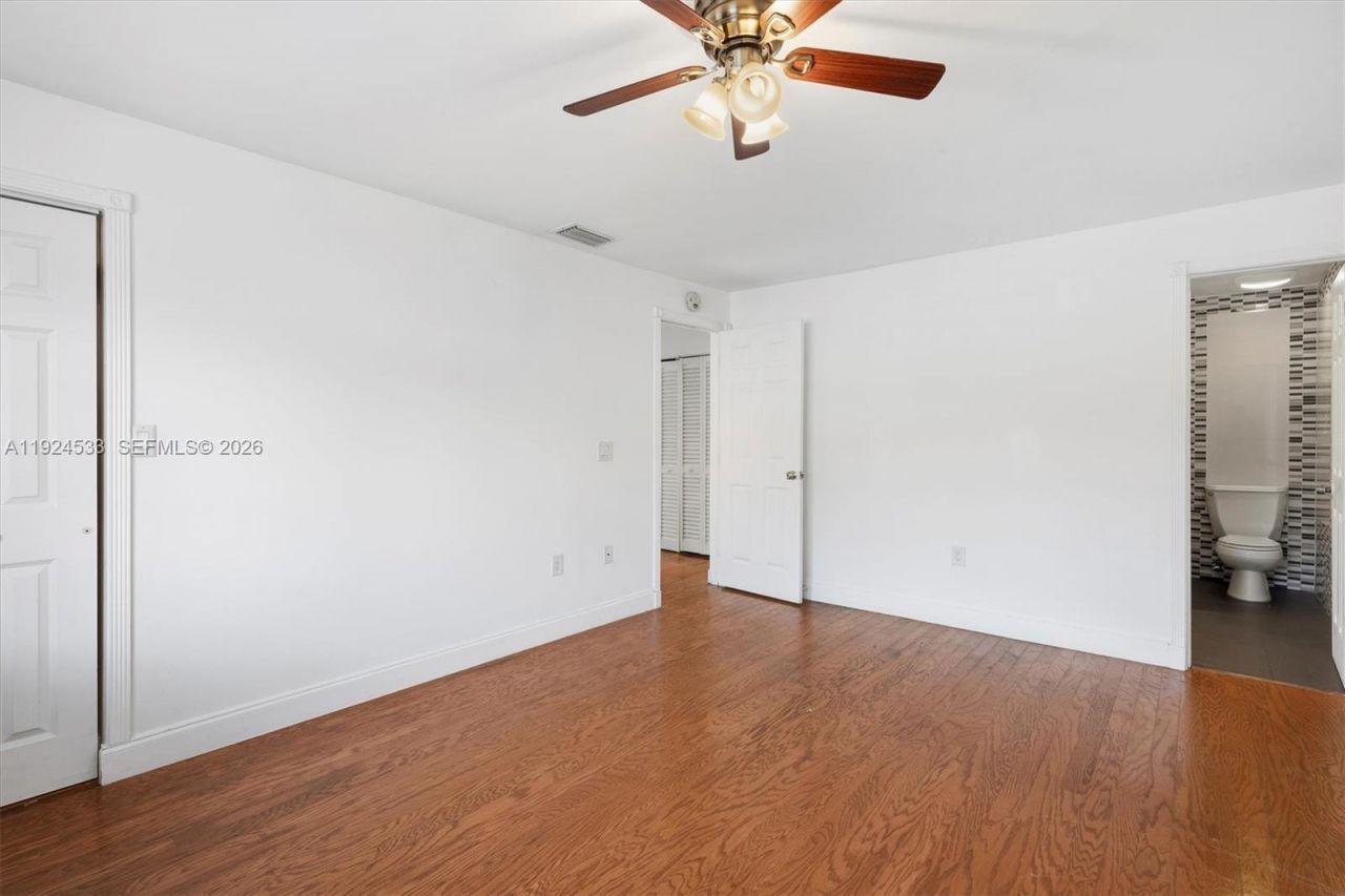 8450 SW 154th Cir Ct, Unit 204, Miami, FL 33193 Photo