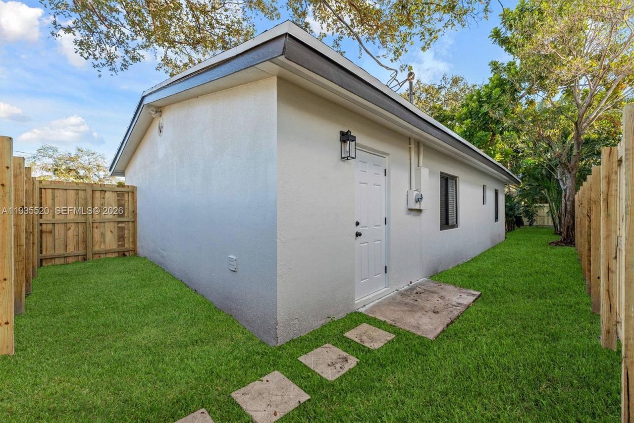 1101 SW 19th Ave, Fort Lauderdale, FL 33312 Photo