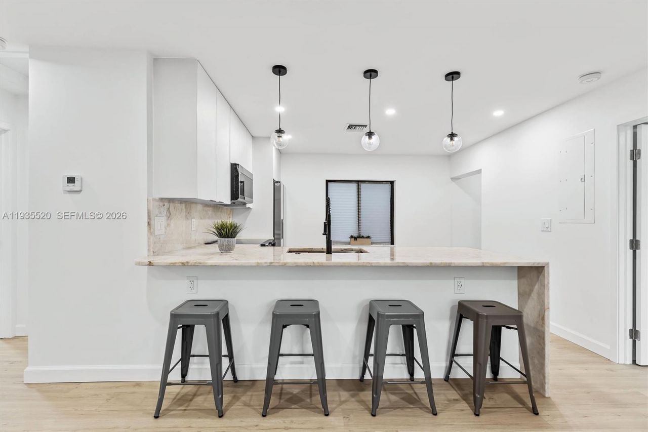 1101 SW 19th Ave, Fort Lauderdale, FL 33312 Photo