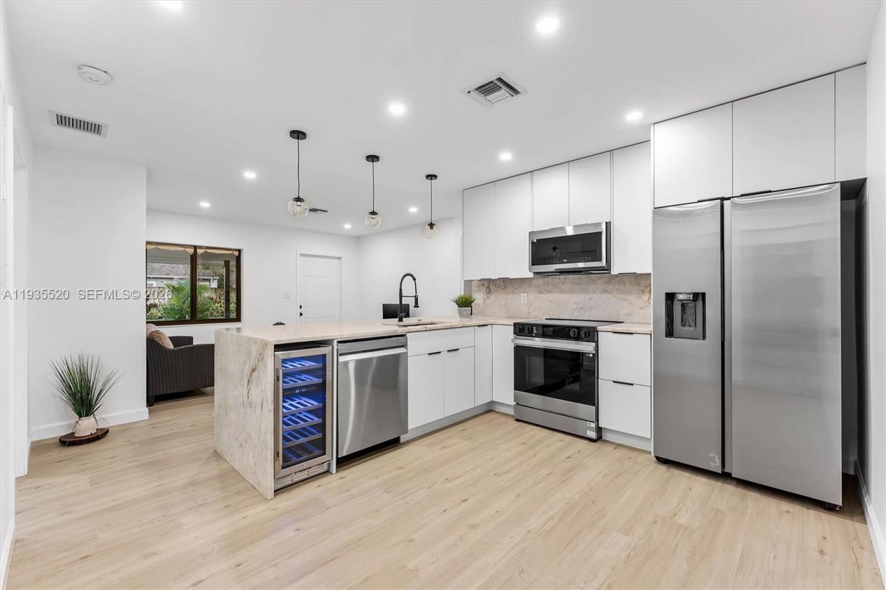 1101 SW 19th Ave, Fort Lauderdale, FL 33312 Photo