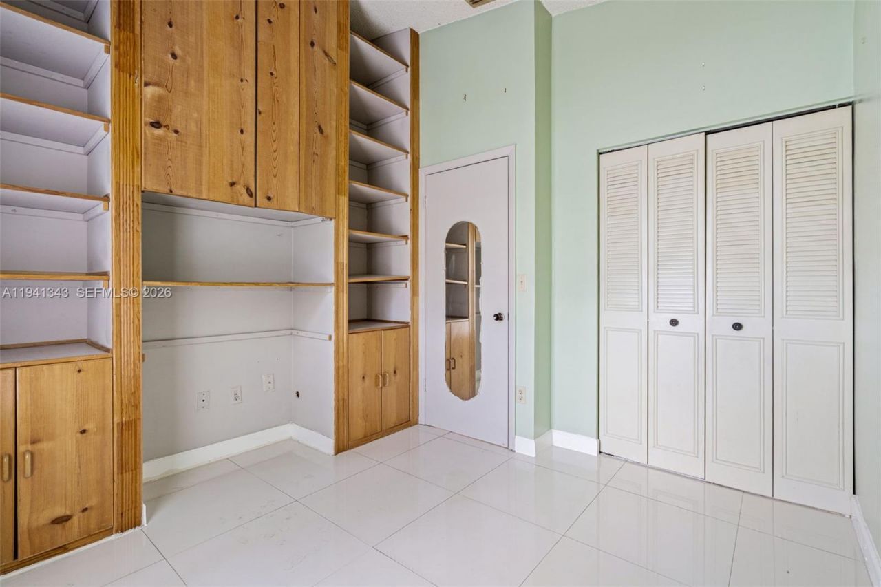 6476 SW 152nd Cir Pl, Unit 14-76, Miami, FL 33193 Photo