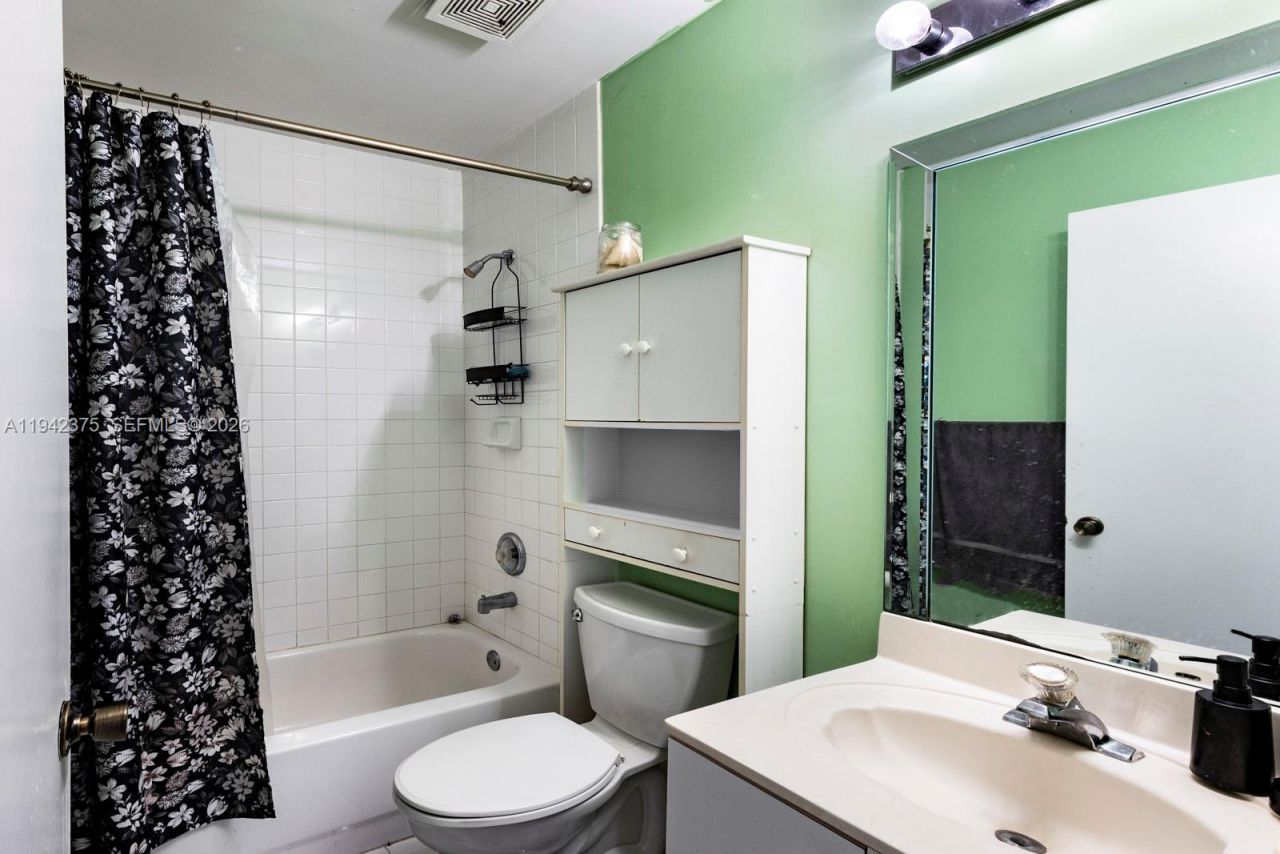 15286 SW 178th Ter, Miami, FL 33187 Photo