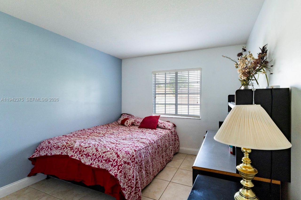 15286 SW 178th Ter, Miami, FL 33187 Photo