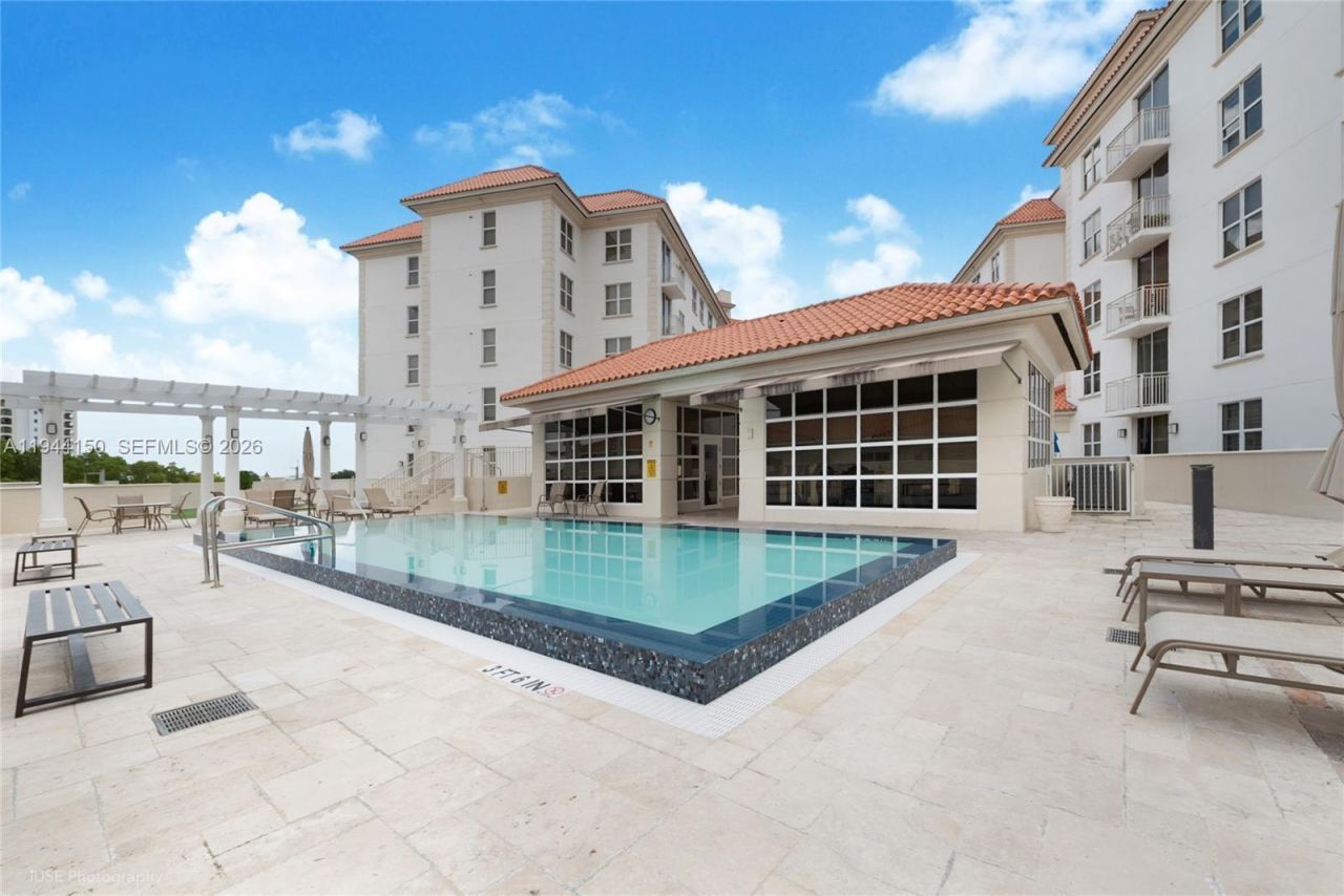 2030 S Douglas Rd, Unit 511, Coral Gables, FL 33134 Photo