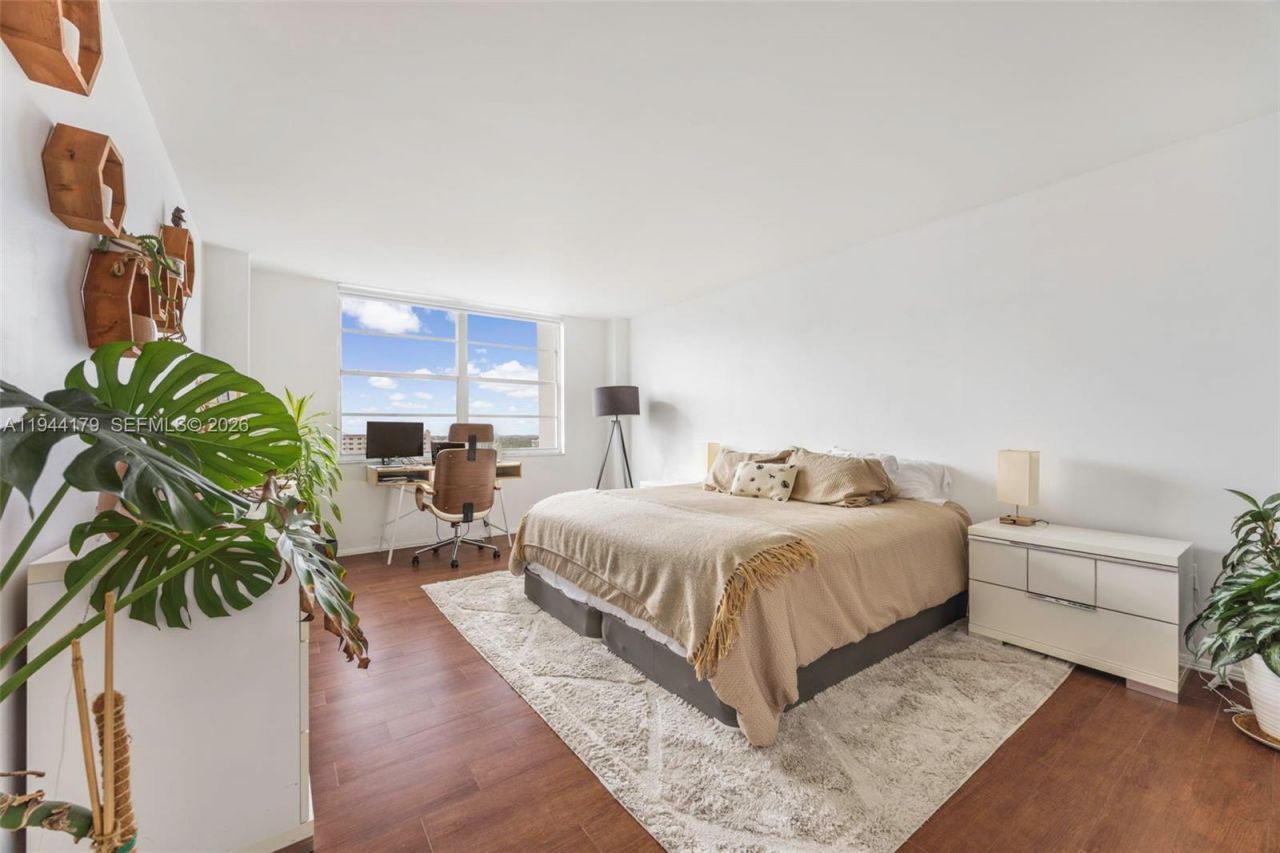2801 NE 183rd St, Unit 1607W, Aventura, FL 33160 Photo