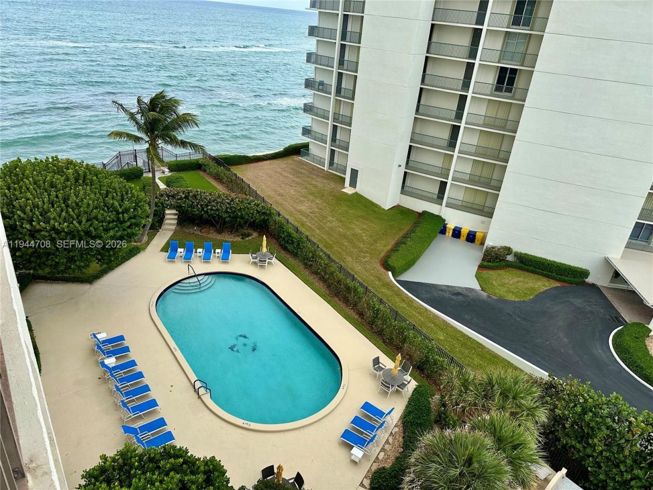 5420 N Ocean Dr, Unit 706, Singer Island, FL 33404 Photo