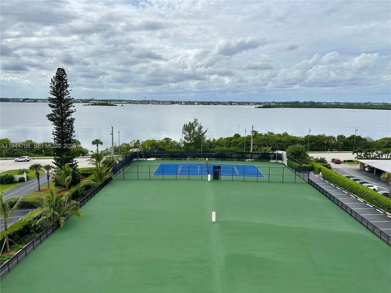 5420 N Ocean Dr, Unit 706, Singer Island, FL 33404 Photo