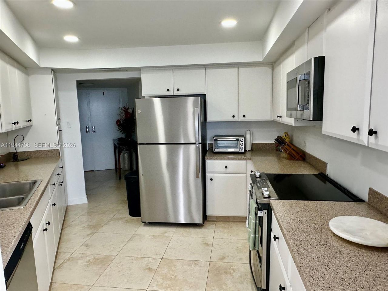 5420 N Ocean Dr, Unit 706, Singer Island, FL 33404 Photo