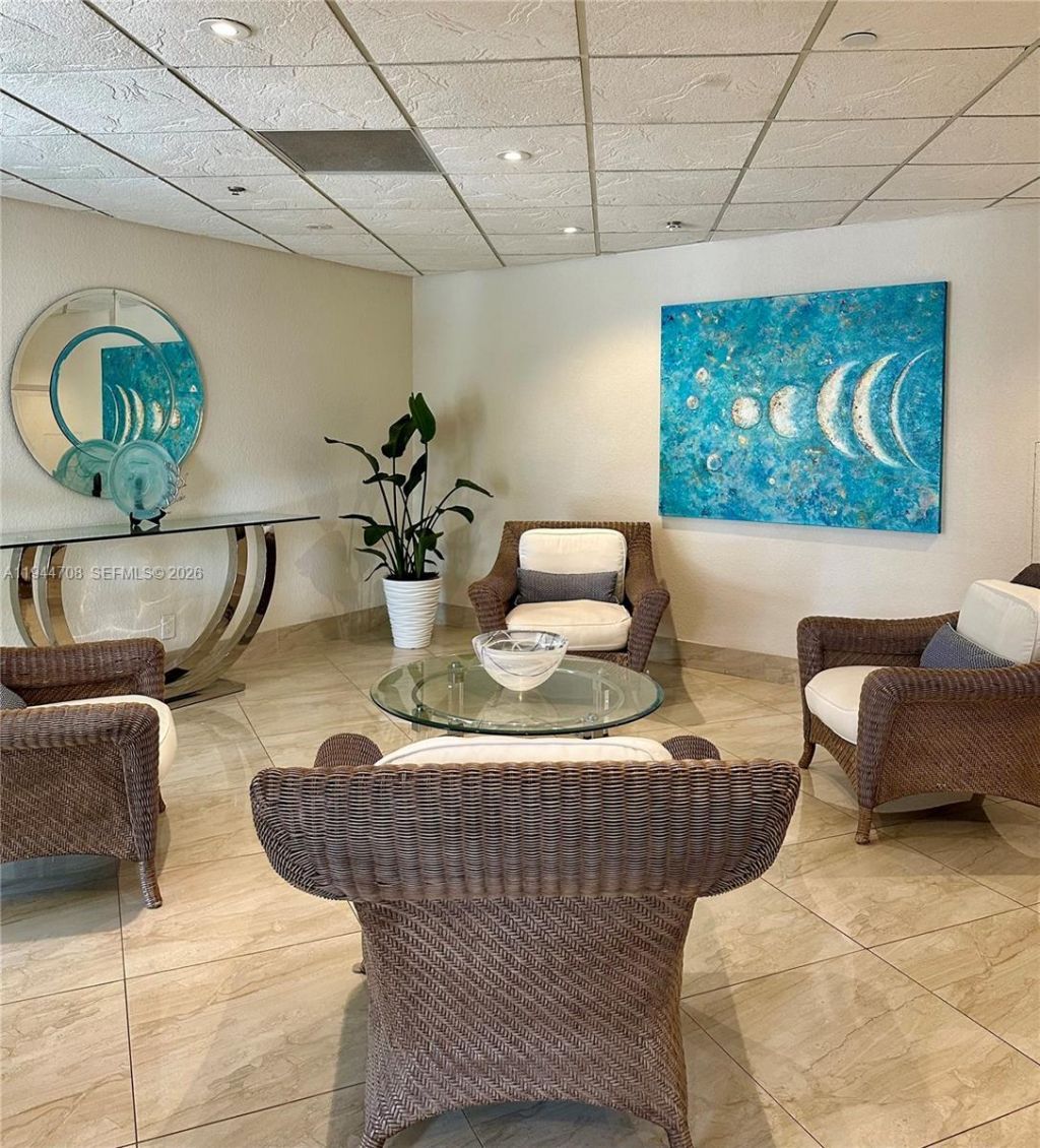 5420 N Ocean Dr, Unit 706, Singer Island, FL 33404 Photo