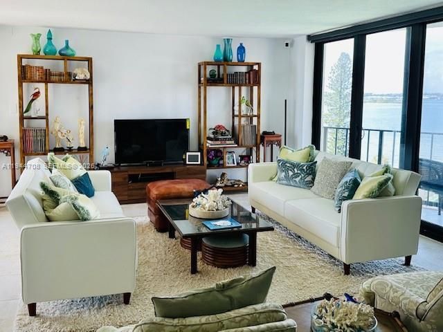 5420 N Ocean Dr, Unit 706, Singer Island, FL 33404 Photo