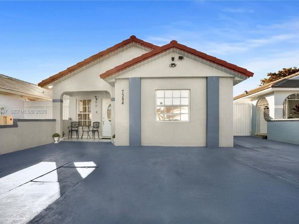 7384 W 29th Ln, Hialeah, FL 33018