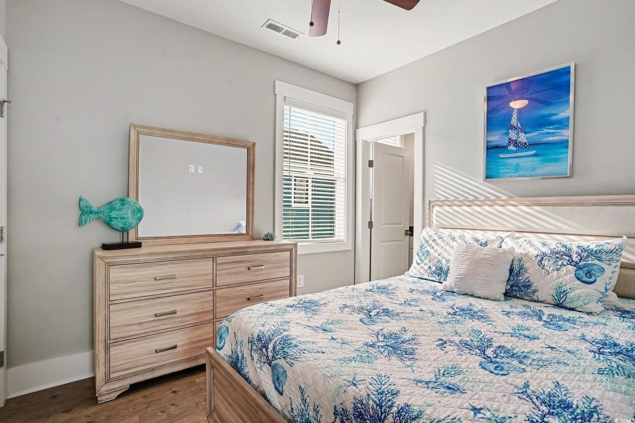 695 Elizabeth Dr. Photo 19