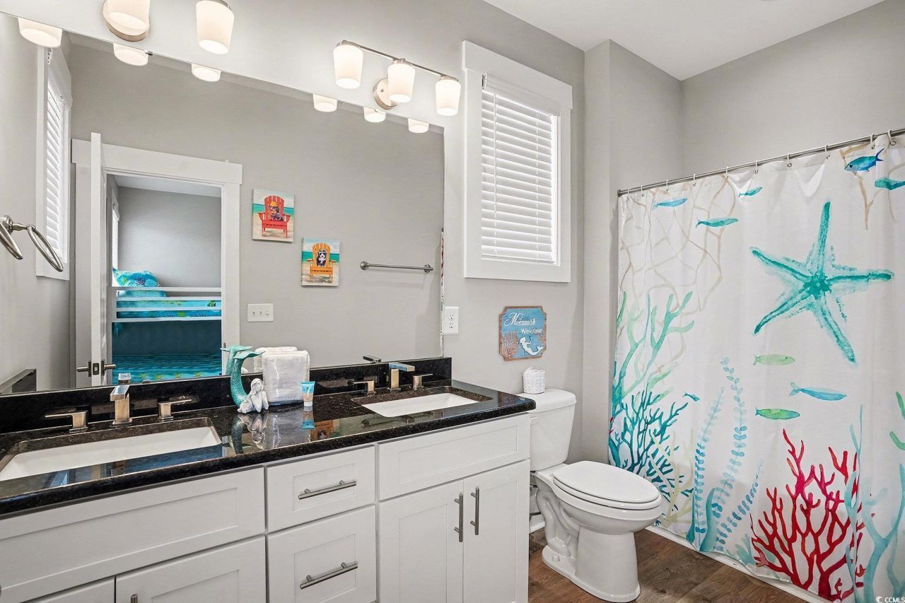 695 Elizabeth Dr. Photo 24