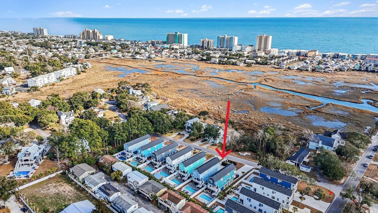 695 Elizabeth Dr. Photo 35