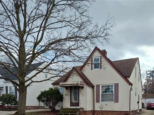 6707 Thornton Drive, Parma, OH 44129