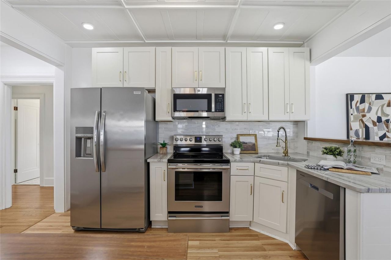 918 45th Street N, Saint Petersburg, FL 33713 Photo