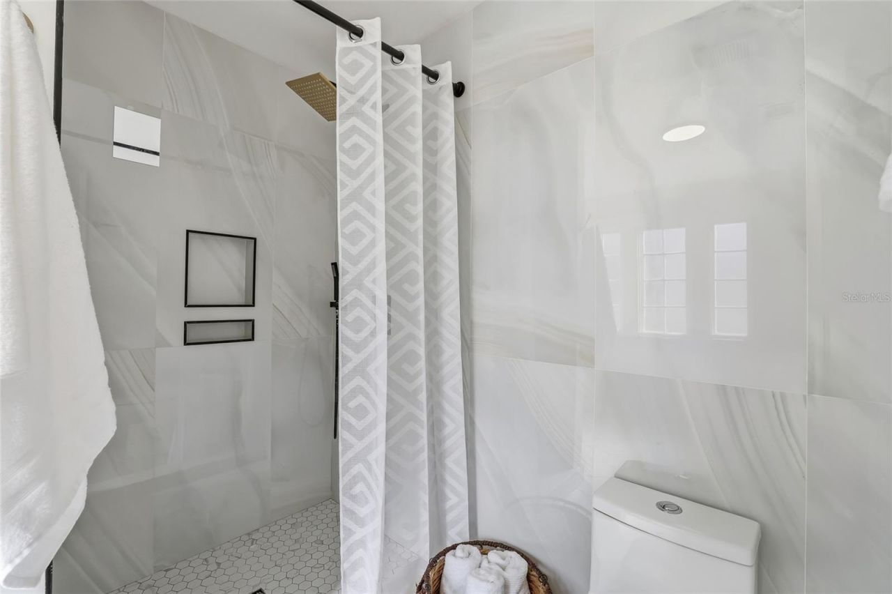 918 45th Street N, Saint Petersburg, FL 33713 Photo