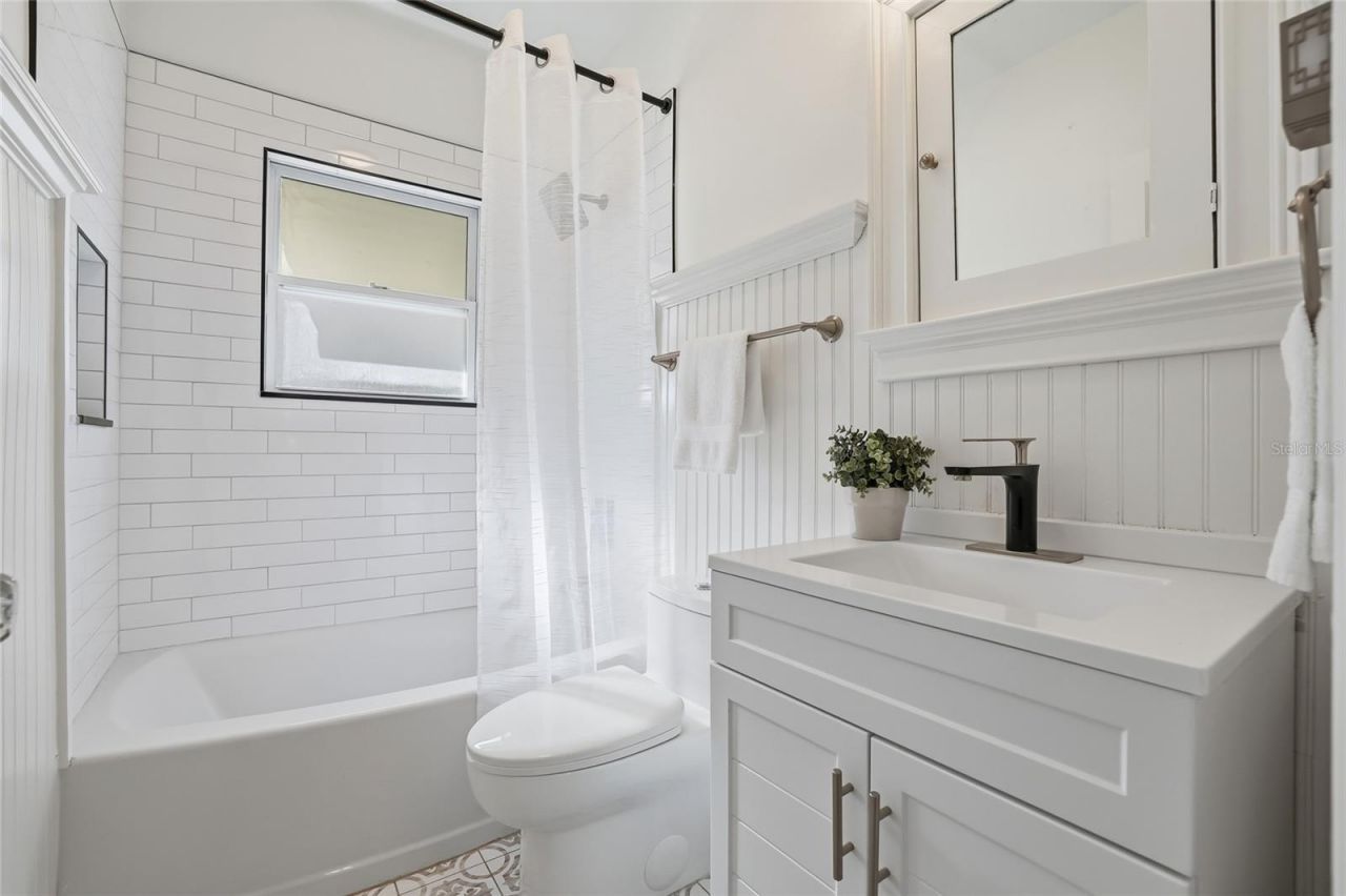 918 45th Street N, Saint Petersburg, FL 33713 Photo