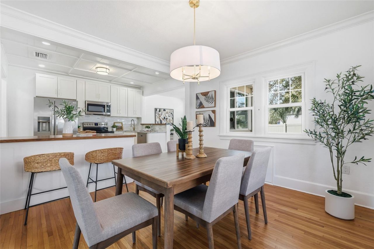 918 45th Street N, Saint Petersburg, FL 33713 Photo