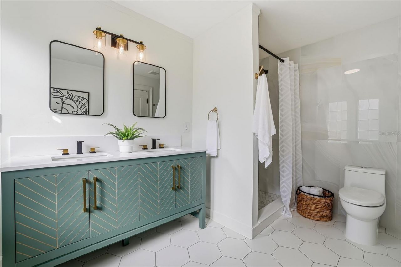 918 45th Street N, Saint Petersburg, FL 33713 Photo