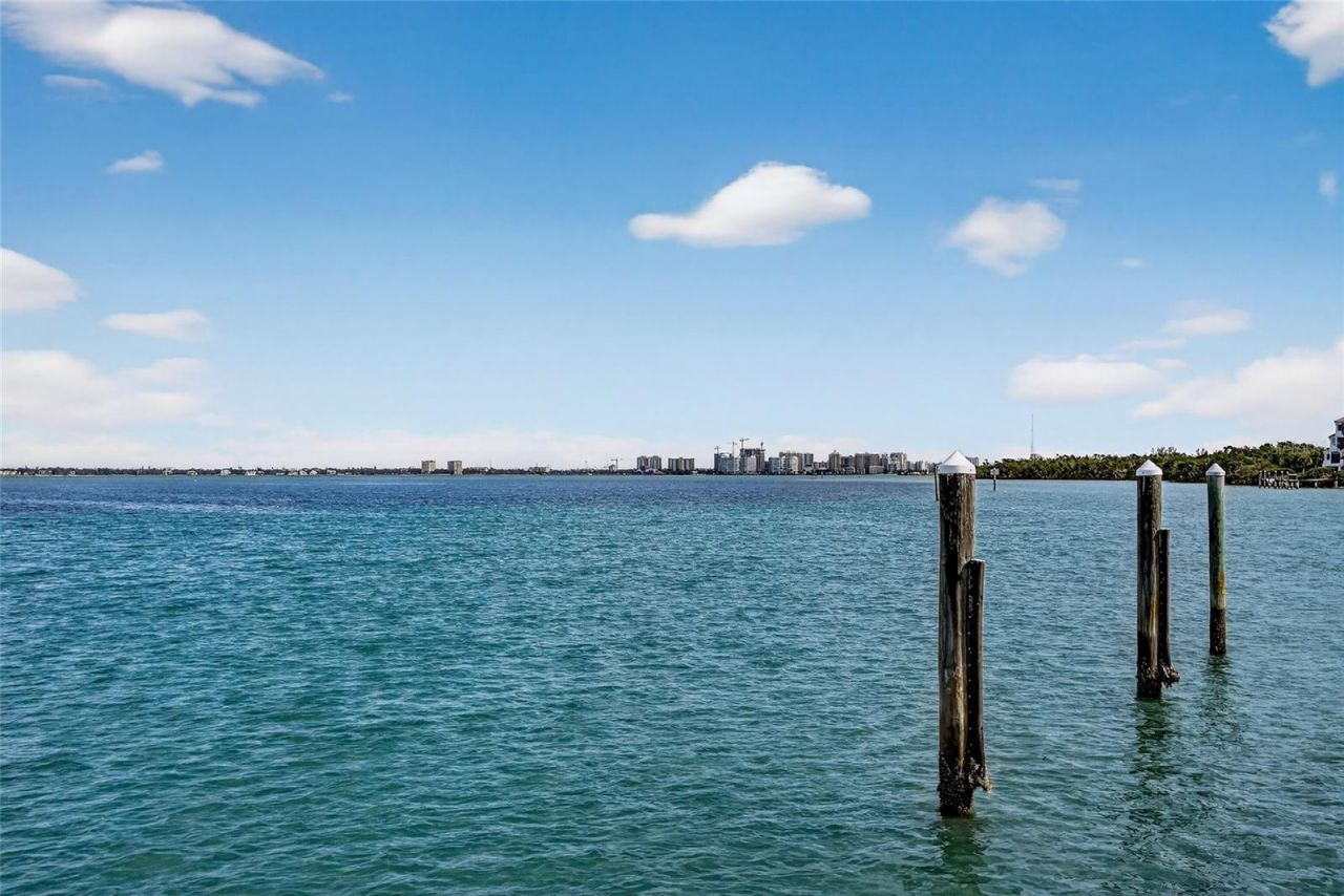 525 Channel Lane, Longboat Key, FL 34228 Photo