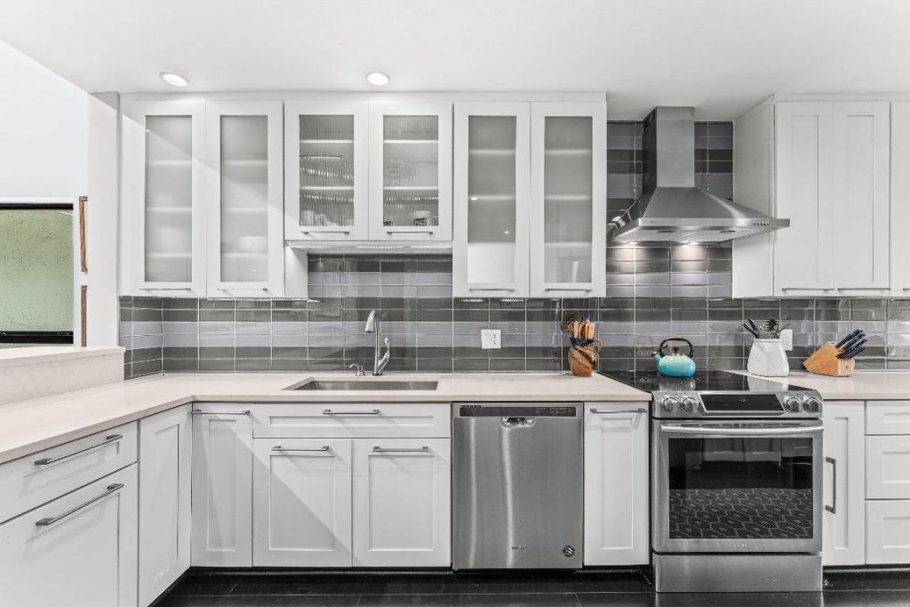 15 Eastgate Drive, Unit D, Boynton Beach, FL 33436 Photo