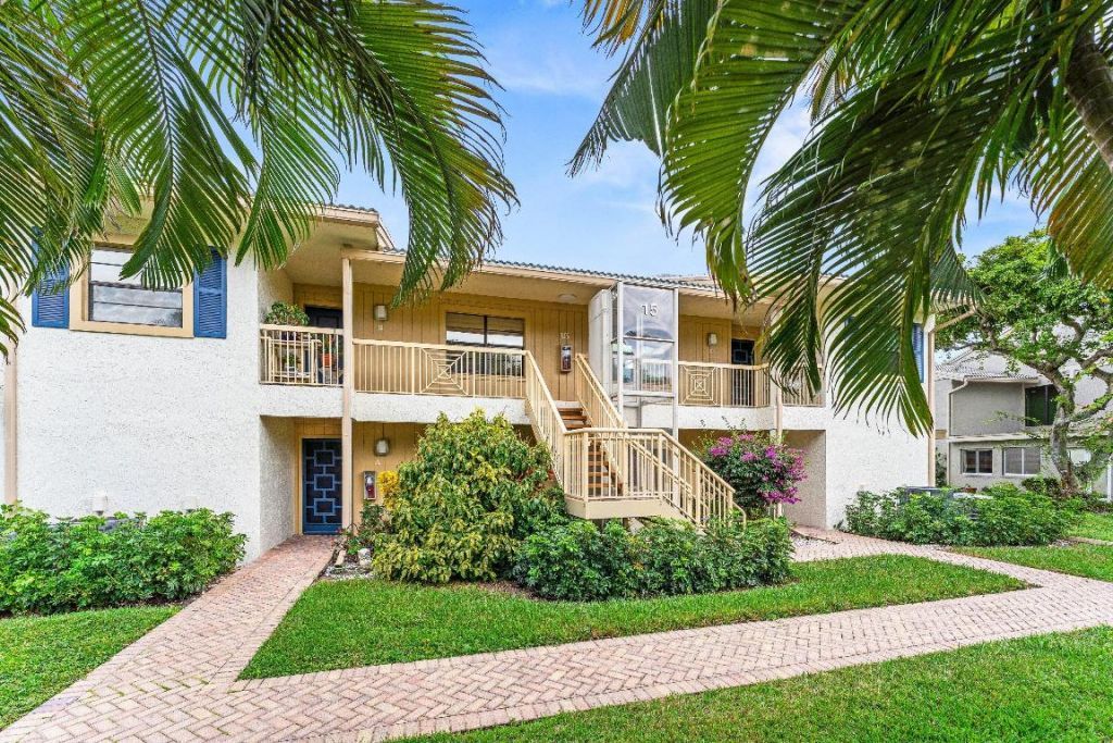 15 Eastgate Drive, Unit D, Boynton Beach, FL 33436 Photo