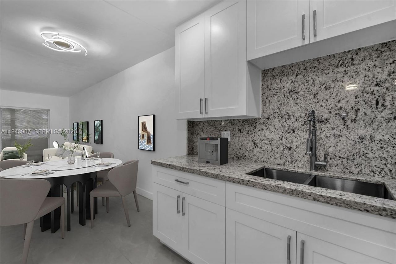 1201 Hillcrest Ct , Unit 102, Hollywood, FL 33021 Photo