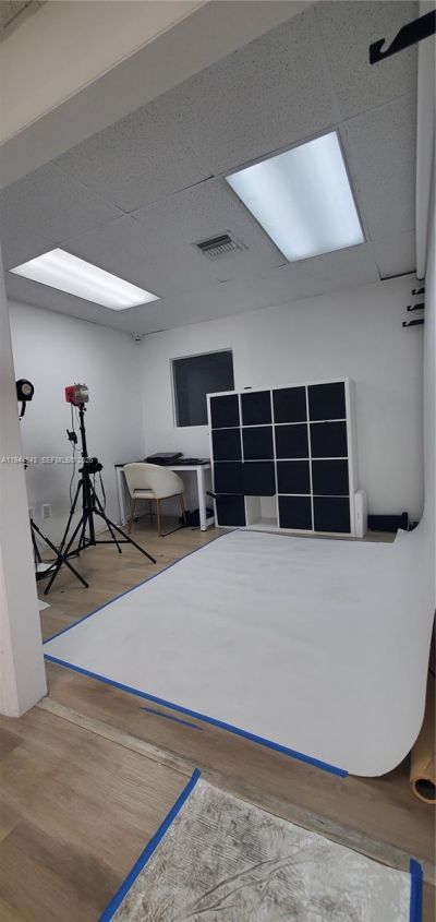 2100 NW 93rd Ave, Doral, FL 33172 Photo