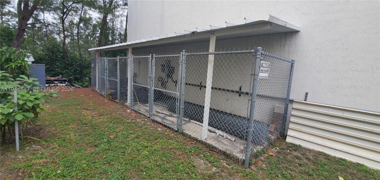 2100 NW 93rd Ave, Doral, FL 33172 Photo