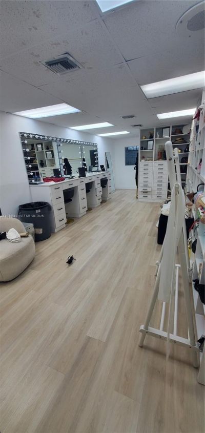 2100 NW 93rd Ave, Doral, FL 33172 Photo