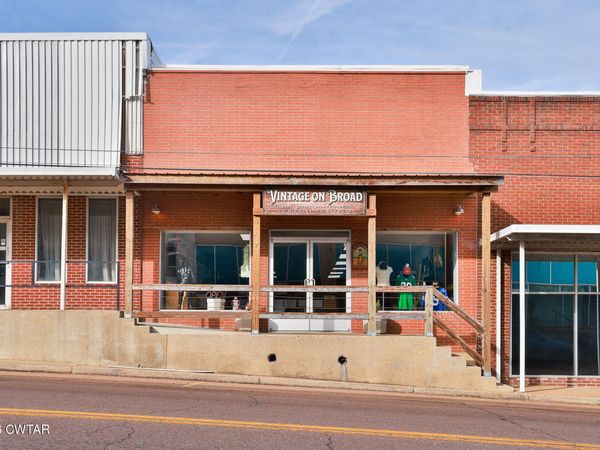 112 Broad Street, Greenfield, TN 38230