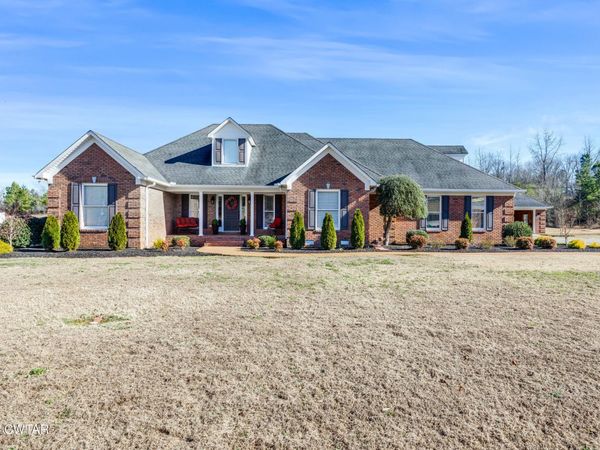 134 Yoshino Drive, Jackson, TN 38301