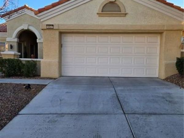 10527 Mission Lakes Avenue, Las Vegas, NV 89134
