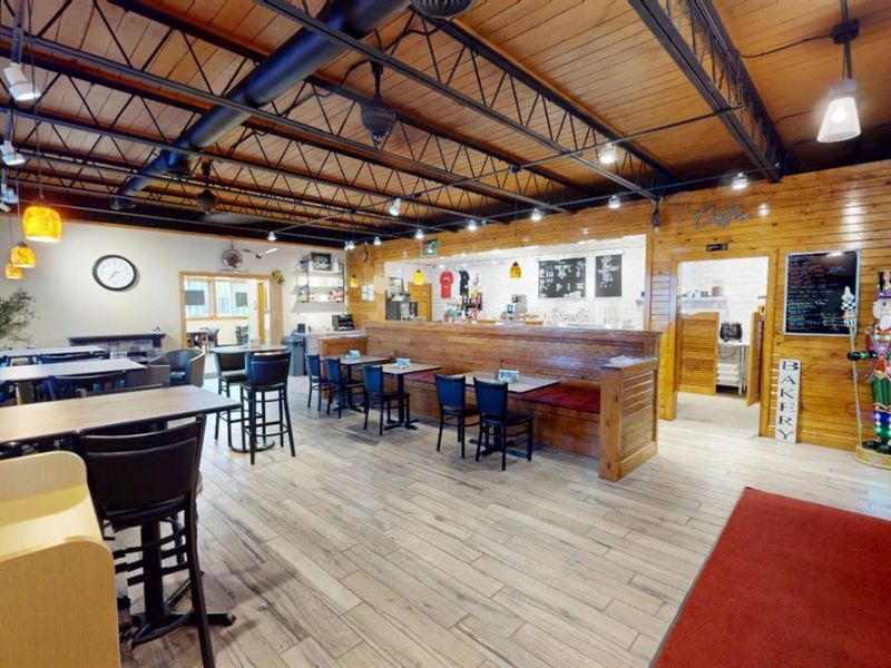 740 N Fifth Street, Fremont, OH 43420 Photo 4