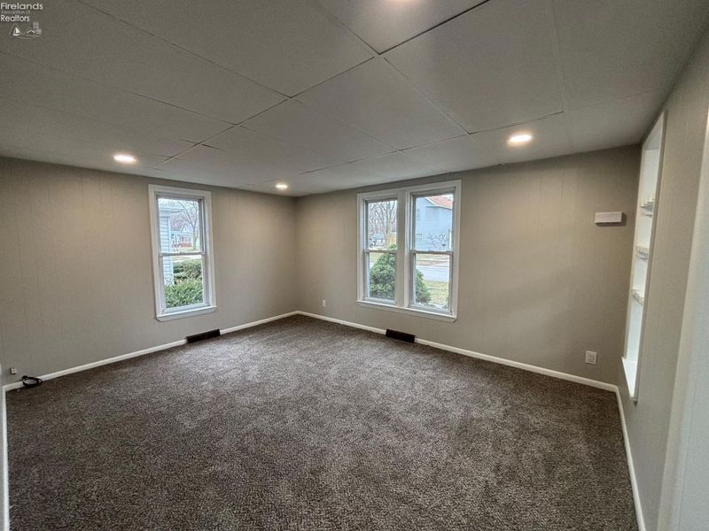 545 W Stevenson Street, Gibsonburg, OH 43431 Photo 5